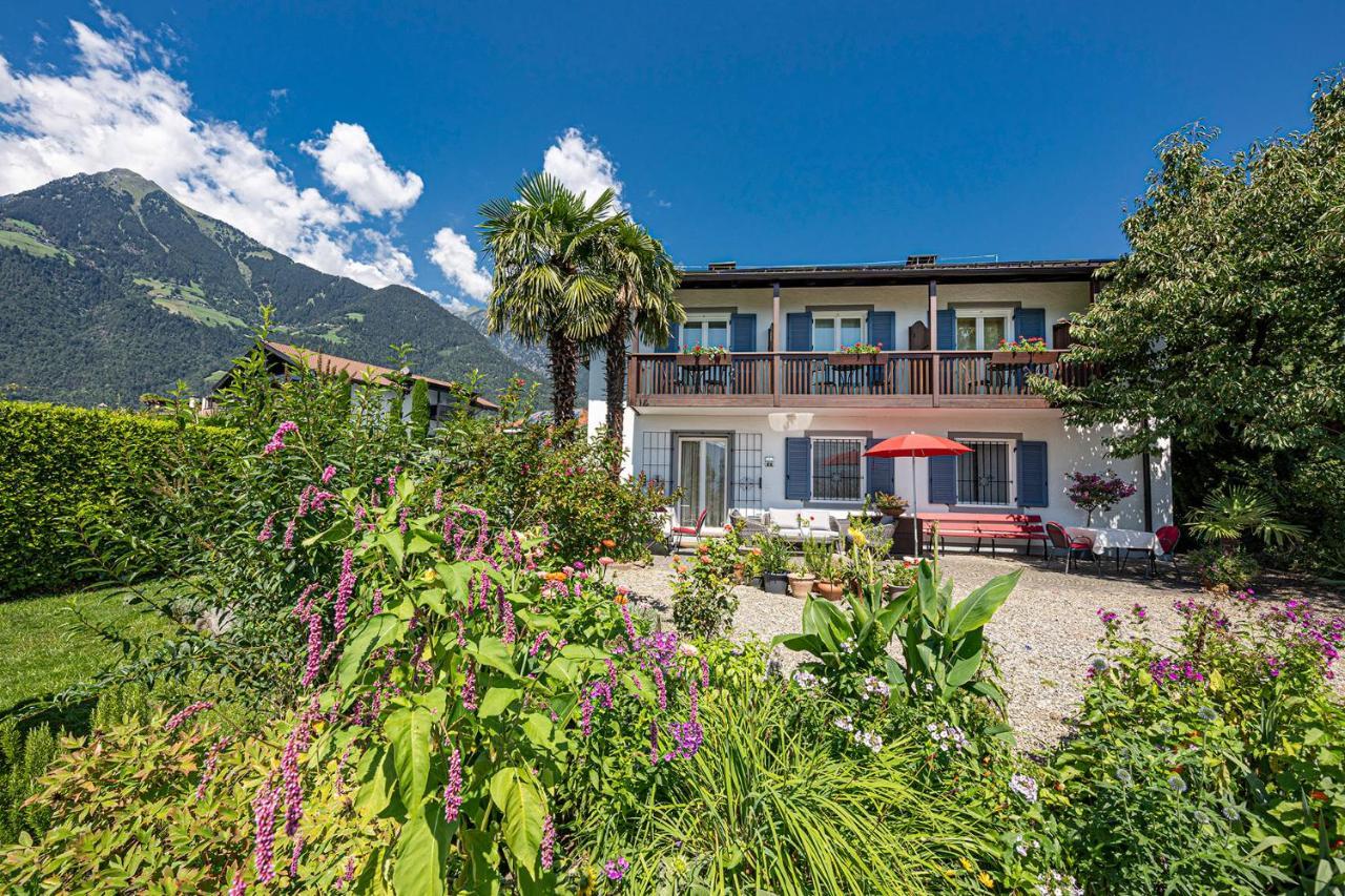 Villa Ladurner Тироло Екстериор снимка