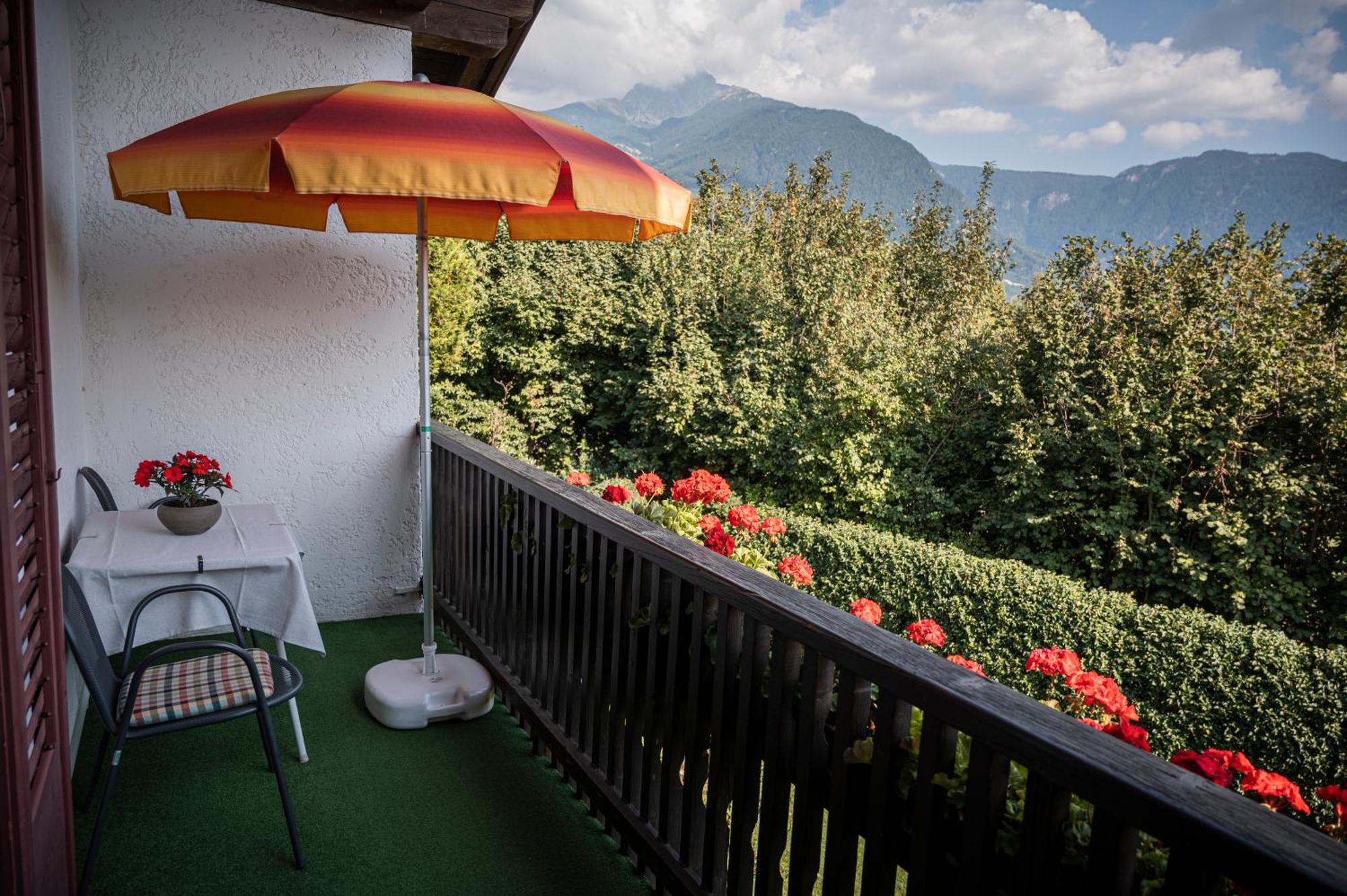Villa Ladurner Тироло Екстериор снимка